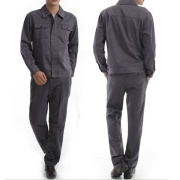 JESMARY -  Đồ Bảo Hộ Bằng Vải Không Dệt: Tiêu Chuẩn Lựa Chọn Và Bảo Quản Đúng Cách Cho Kỹ Thuật Viên